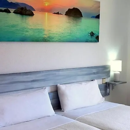 Del Mar Apartment