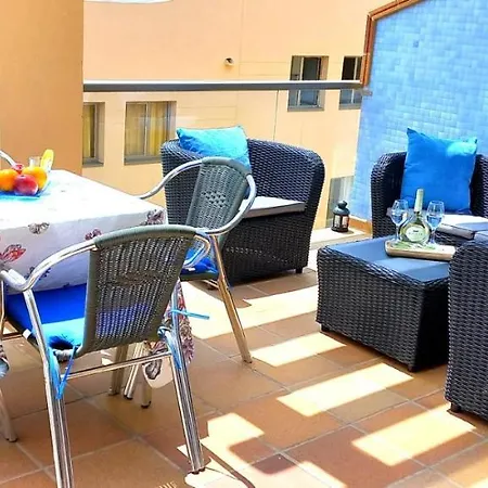 Del Mar Apartment *
