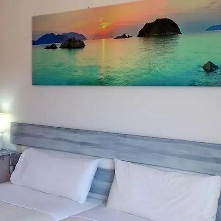 Del Mar Apartment